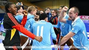 他踢球完全靠脑子