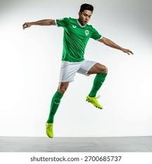 西甲｜莱万踢穿阿拉维斯龙门 巴塞4分落后榜首