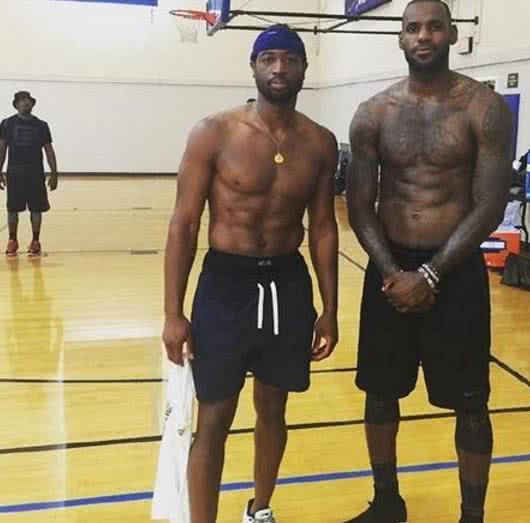 球跑动来打 球跑动来打